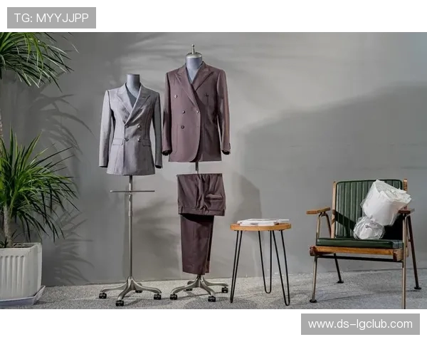 为足球健将量身打造展现速度与力量的专属高端西装定制体验 为足球健将量身打造展现速度与力量的专属高端西装定制体验